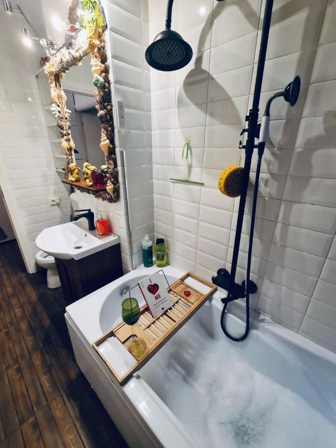 Liam Studio Bucureşti Exterior foto